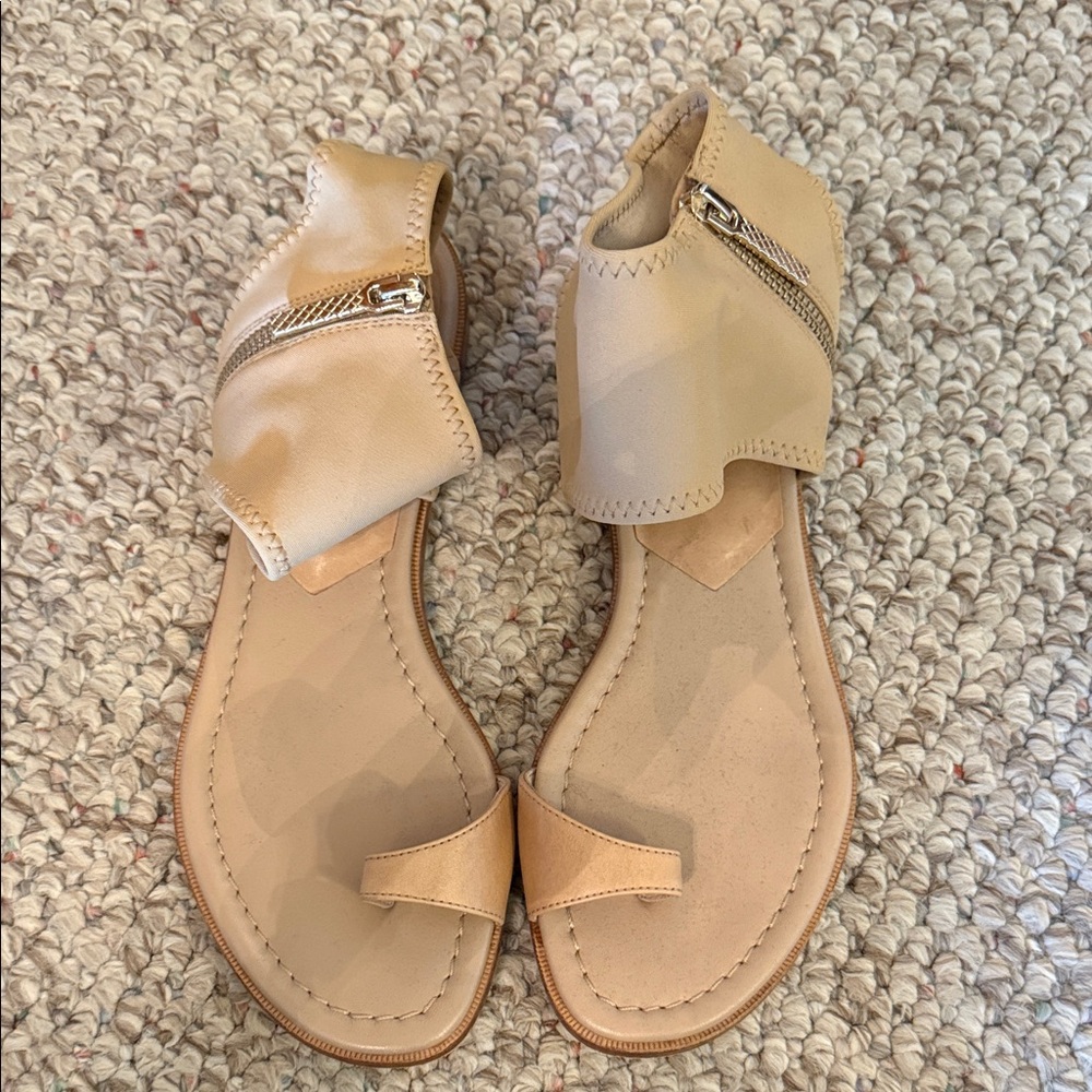Donald J. Pliner Beige Sandals with Zipper Accent